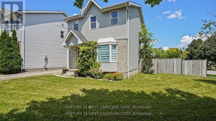 Photo de la propriété: 132 Sandy Street ON N5Z 2C7