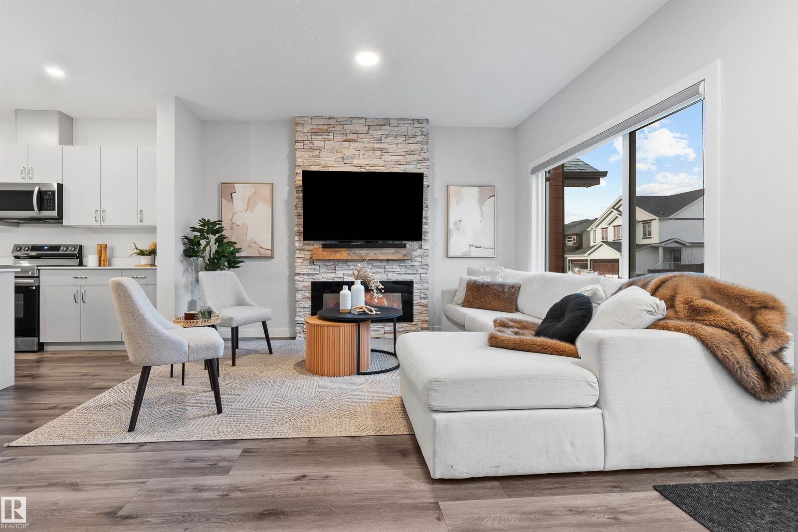 Property Photo:  18955 29 Avenue NW  AB T6M 3C4 