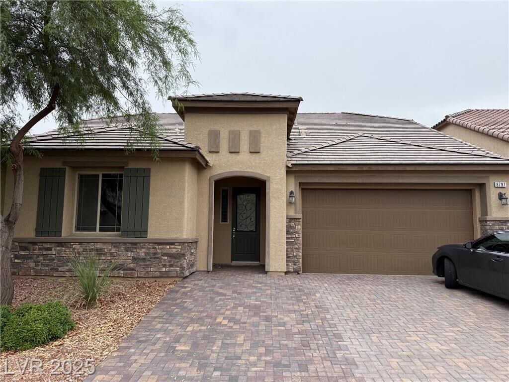 Property Photo: 8797 Pinley Spring Street NV 89113