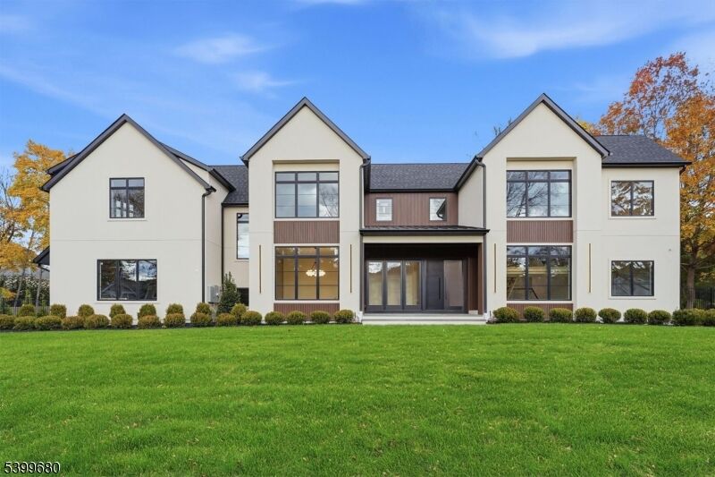 Property Photo:  12 Irene Ct  NJ 07627 