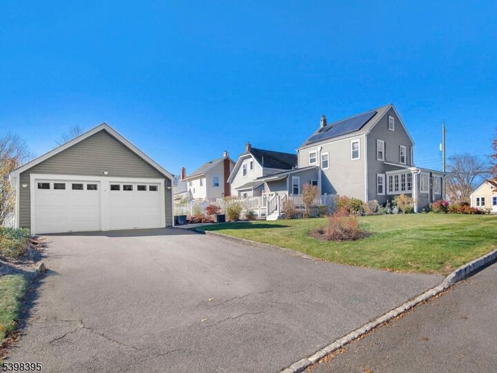 Property Photo: 38 Warner Ave NJ 07081