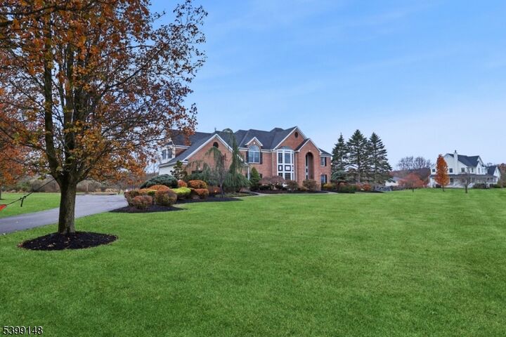 Property Photo:  10 Jacobus Ln  NJ 08822 