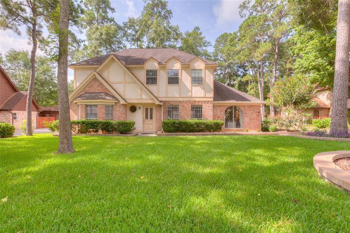 Property Photo: 22 Rosedale Brook Court TX 77381