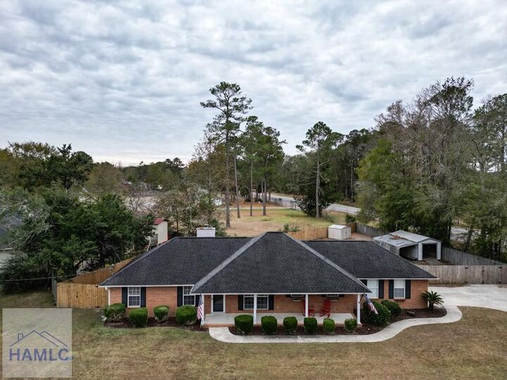 Property Photo: 8 Cameron Court GA 31321