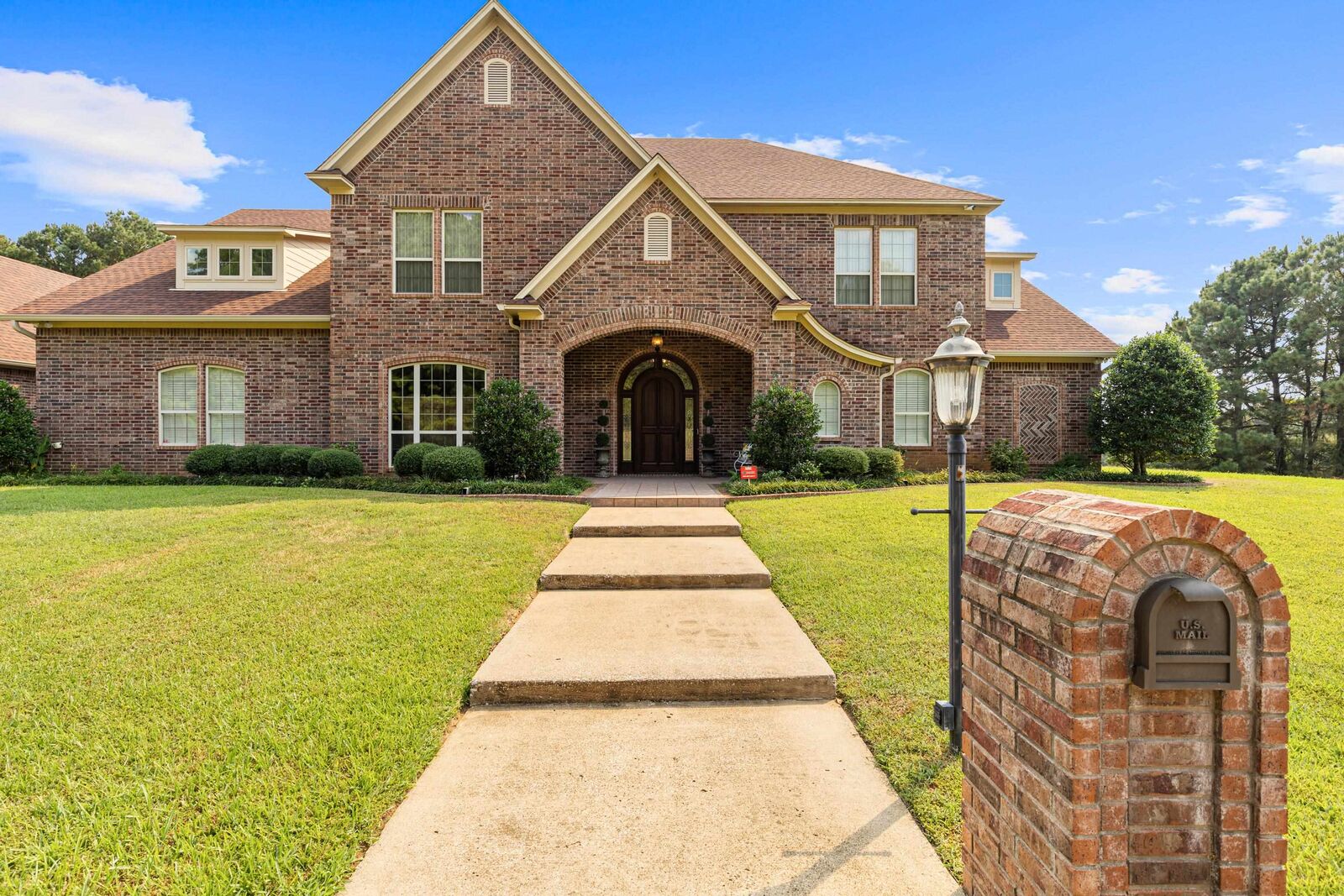 Property Photo: 1360 E Main TX 75652