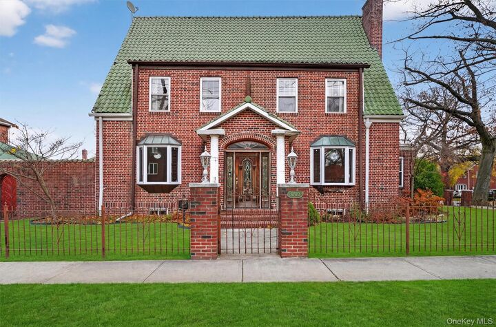 2300 Gunther Avenue  Bronx NY 10469 photo