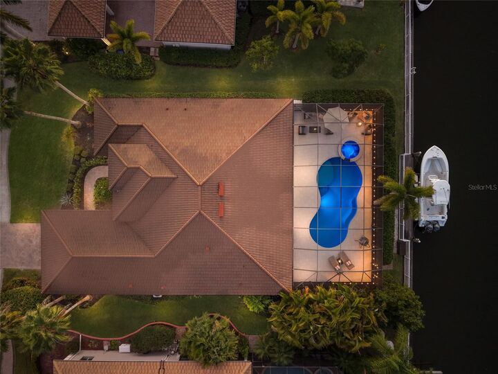 Property Photo: 4721 Mainsail Drive FL 34208