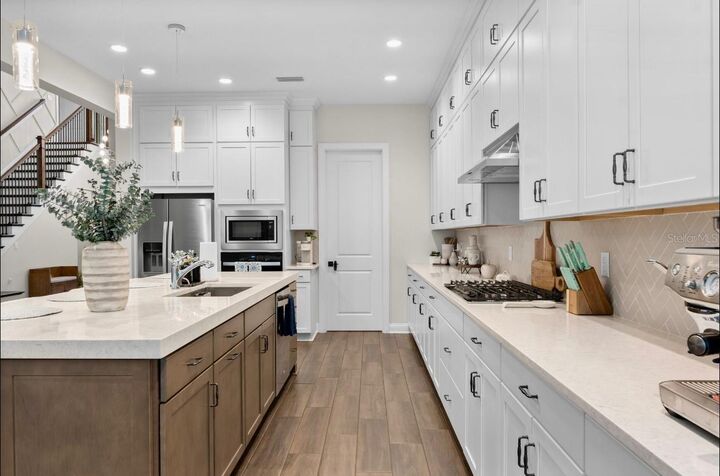 Property Photo:  462 Hillendale Circle  FL 32259 