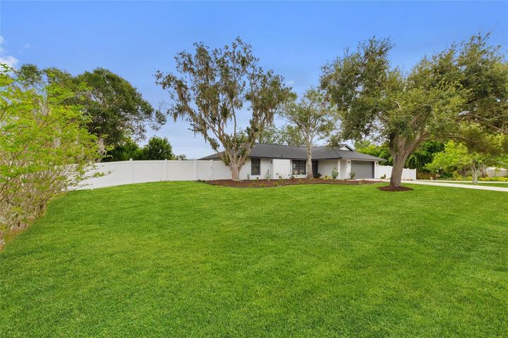 Property Photo: 2054 Racimo Drive FL 34240