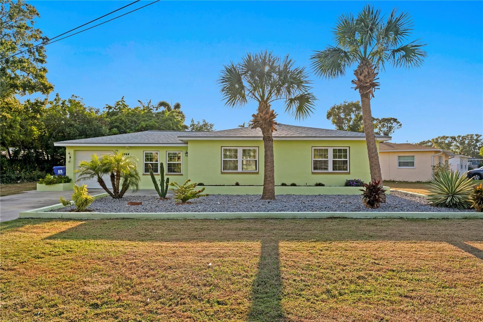 Property Photo: 2444 35th Street N FL 33713