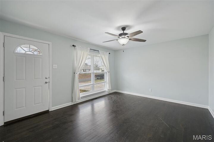 Property Photo: 906 Love Drive MO 63366