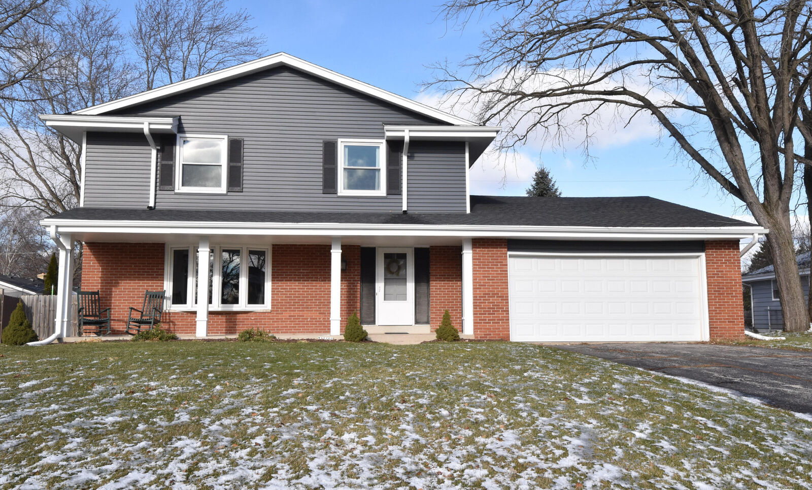 Property Photo:  N114w15166 Vicksburg Ave  WI 53022 