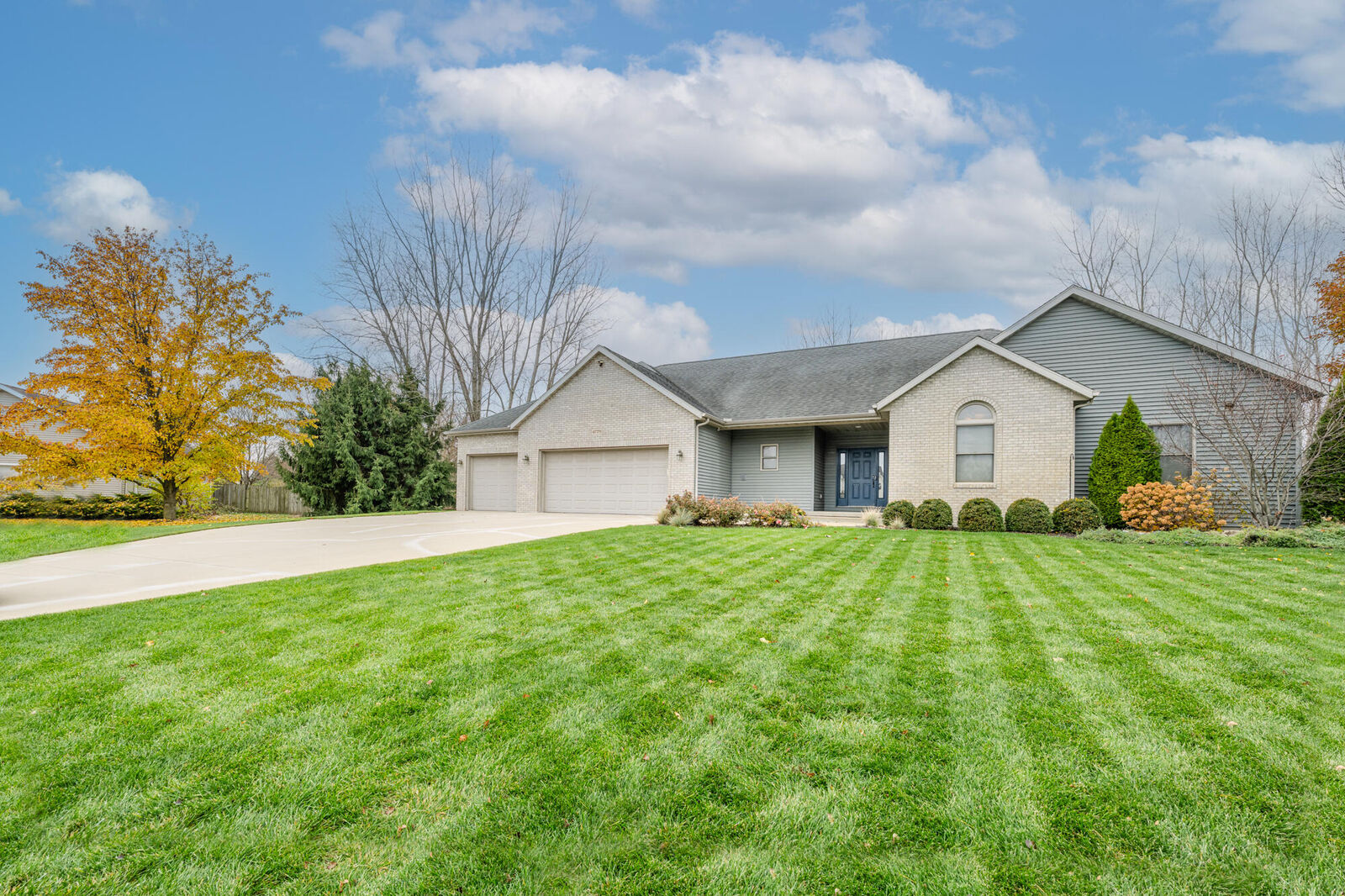 Property Photo: 4779 Pleasant Meadow Circle MI 49085