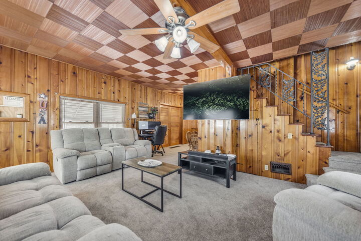 Property Photo:  411 E 5th Street  IL 60954 