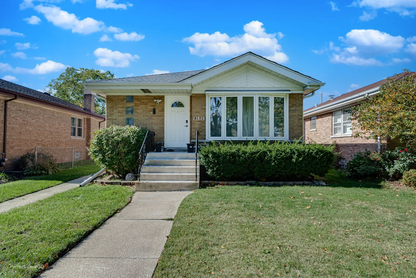 Property Photo: 8152 N Ozark Avenue IL 60714