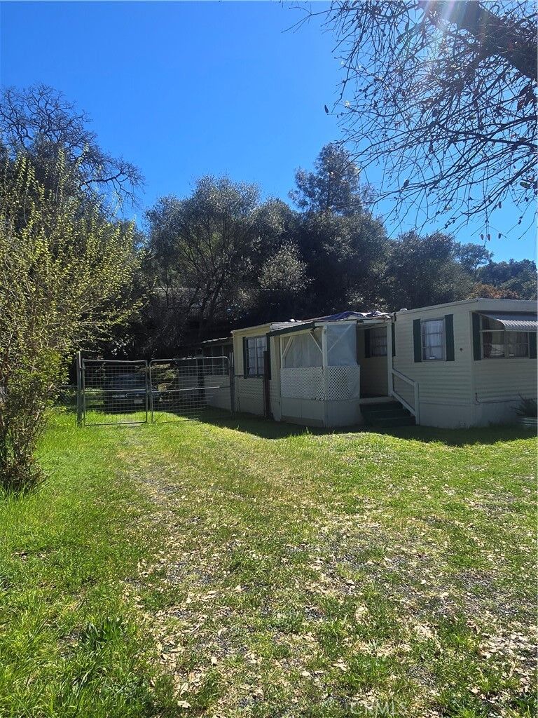 Property Photo:  3040 Lakeview  CA 95464 