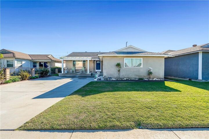 Property Photo:  13722 Placid  CA 90605 