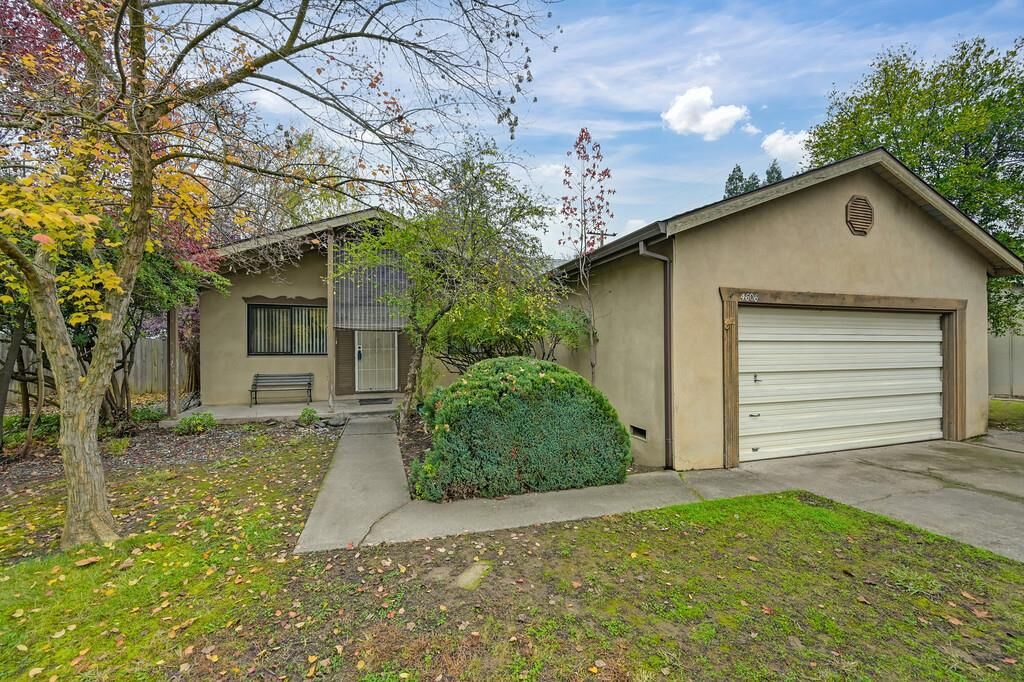 Property Photo: 4606 Solano Way CA 95628