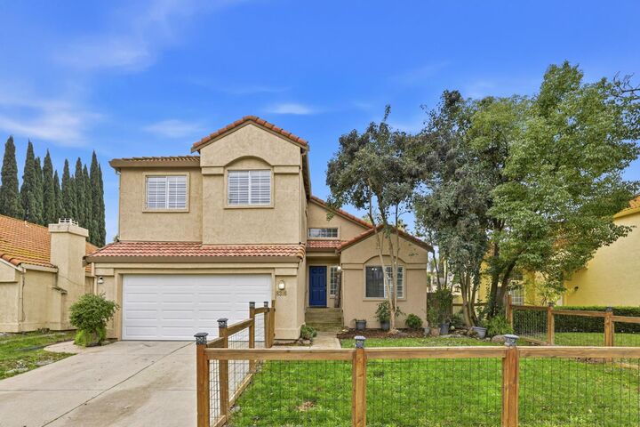 Property Photo:  8316 Dalkeith Way  CA 95843 