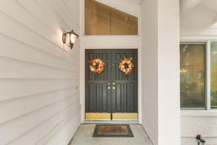 Property Photo: 1761 Park Place Drive CA 95608