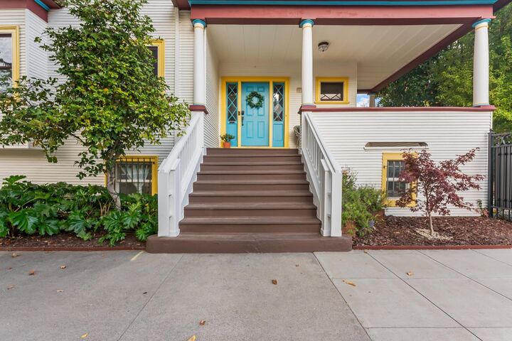 Property Photo:  1301 D Street  CA 95814 