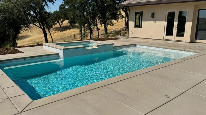 Property Photo: 4940 Greyson Creek Drive CA 95762