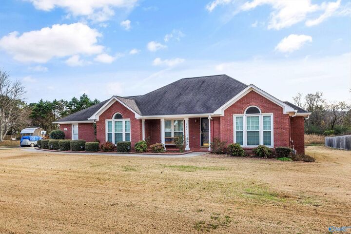 Property Photo:  116 Kimberly Lou Blvd  AL 35811 