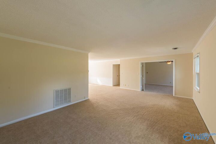 Property Photo: 8205 Willowbrook Circle D AL 35802