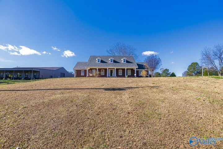 Property Photo:  12 Blackwood Drive  AL 35640 