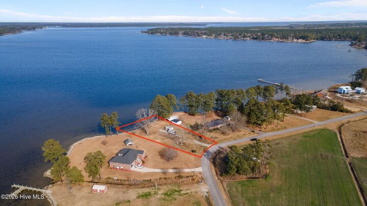 Property Photo:  964 Murphy Farm Road  NC 28556 