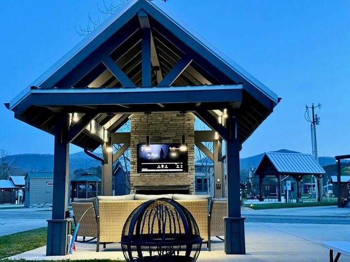 Property Photo:  46 Circle Back Lane  GA 30512 