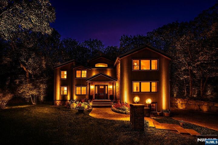 206 Peterson Place  Ramsey NJ 07446 photo