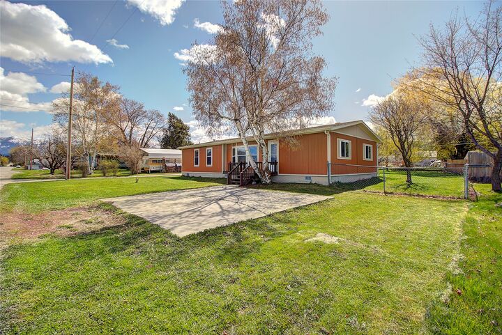 Property Photo: 304 11th Avenue E MT 59860