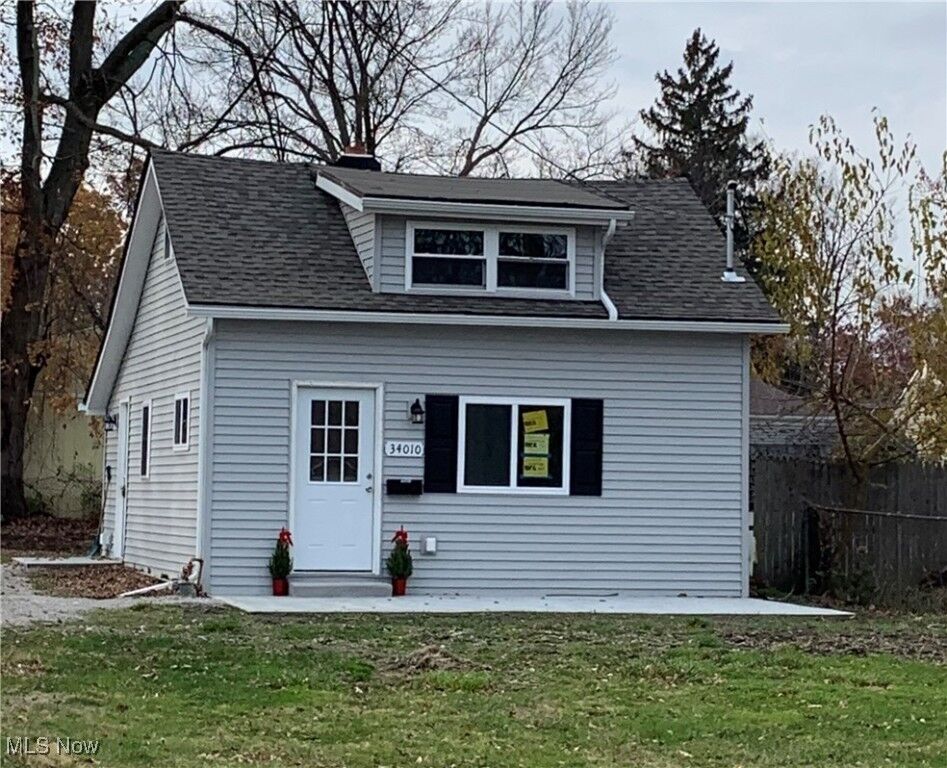 Property Photo: 34010 Victor Drive OH 44095