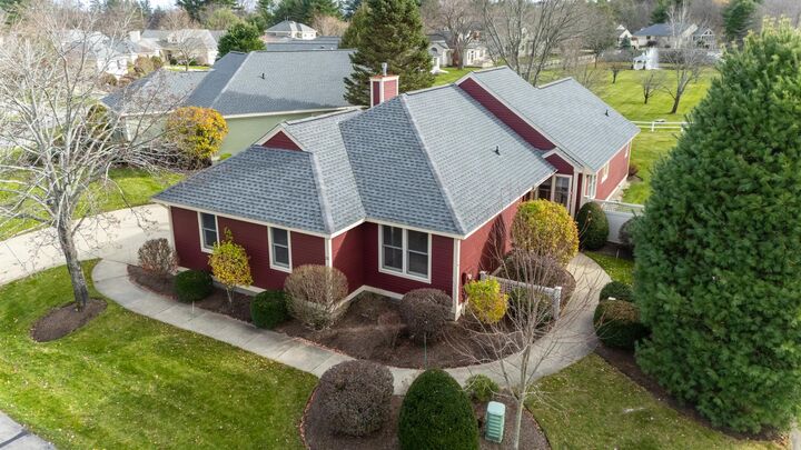 Property Photo:  20 Pebble Beach Drive  NH 03110 