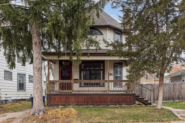 Property Photo:  504 Winslow Avenue  MN 55107 