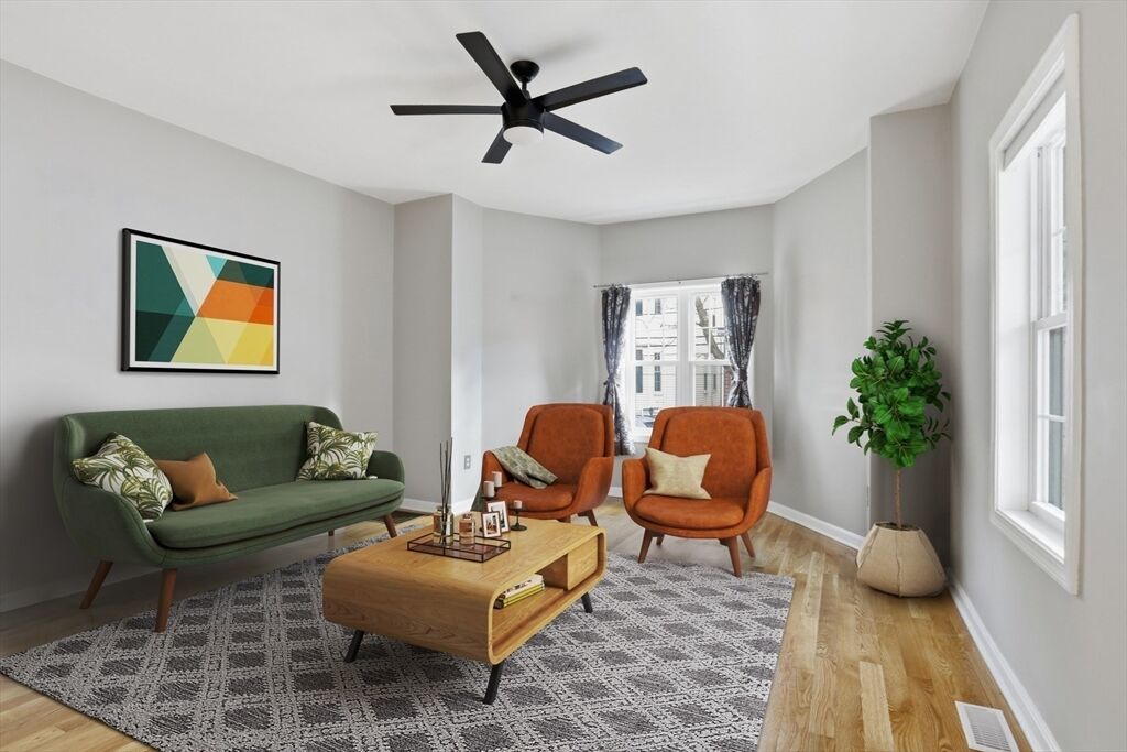 Property Photo:  9 Montgomery Ave 1  MA 02145 