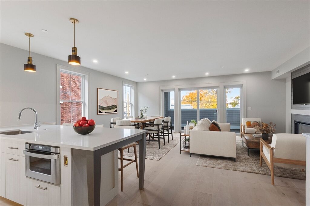 Property Photo:  59 Spear Street 301  MA 02169 