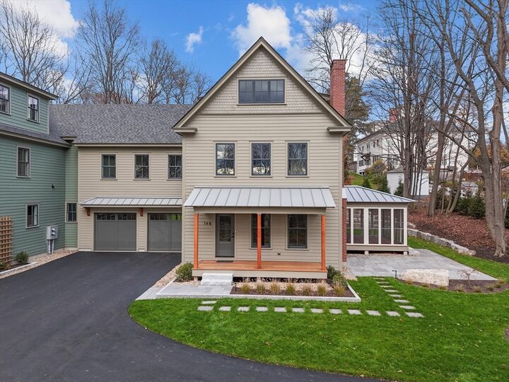 Property Photo:  14 Dexter Lane B  MA 01950 