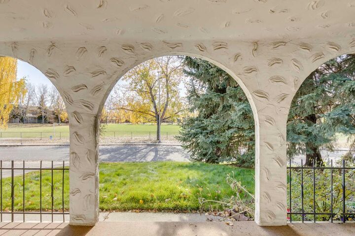 Property Photo: 1257 Varsity Estates Road NW AB T3B 2W3