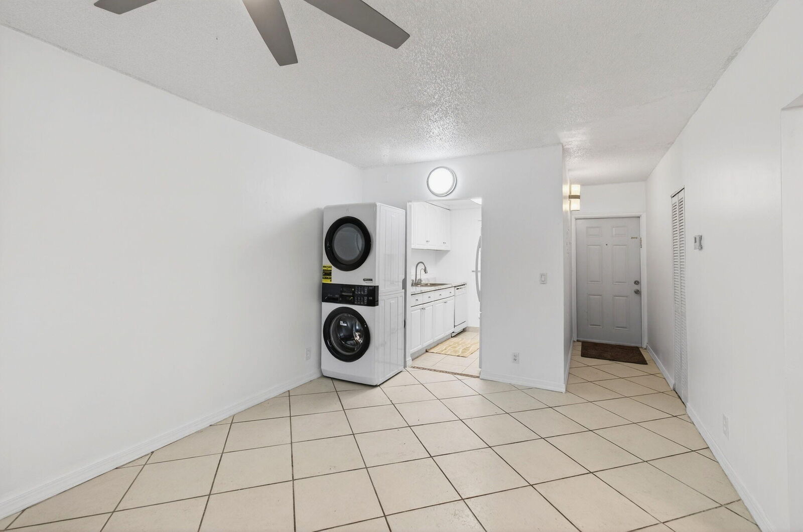 Property Photo: 500 SW 2nd Avenue 111 FL 33432