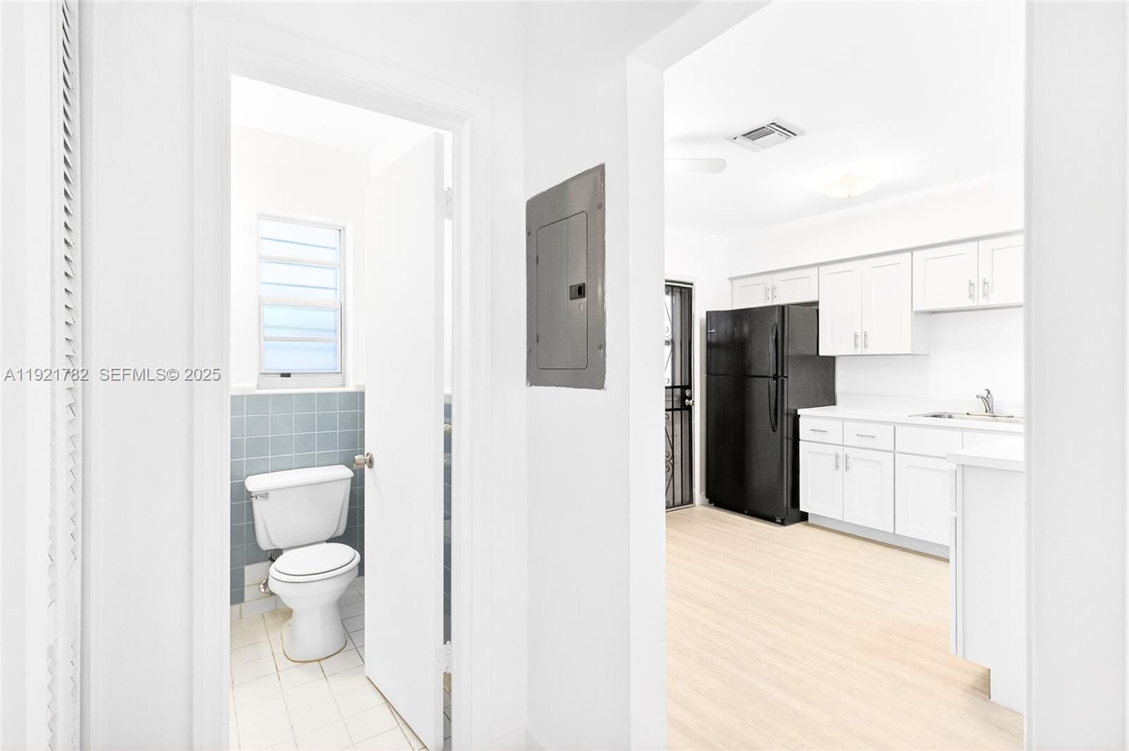 Property Photo:  1572 NW 2nd St Front  FL 33125 