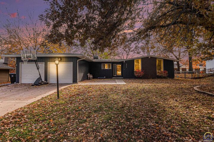 5217 SW Belle Ter  Topeka KS 66604 photo