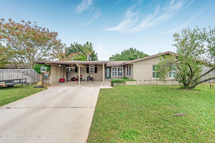 Property Photo:  954 Bayward Lane  FL 32955 