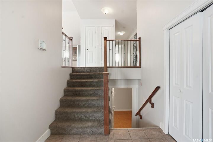 Property Photo:  339 West Hampton Boulevard  SK S7R 0B5 