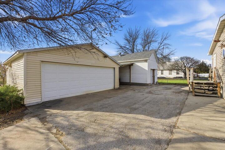 Property Photo:  720 S 13th  Street  IA 51501 