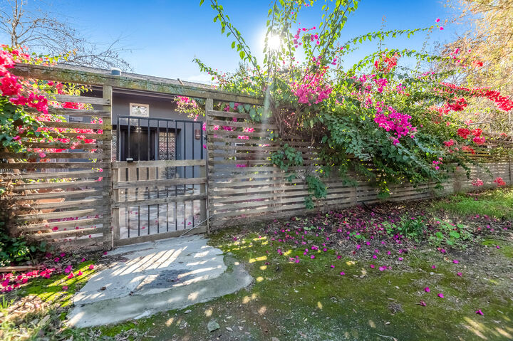 Property Photo: 31361 Palm Drive CA 93221