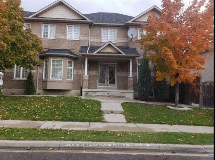 21 Bentgrass Lane  Brampton ON L7A 3K4 photo