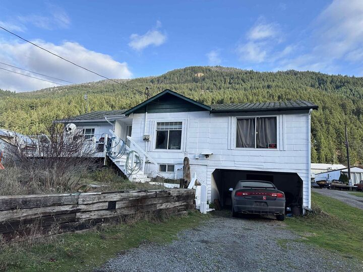 Property Photo: 47724 Old Boston Bar Road BC V0K 1C0