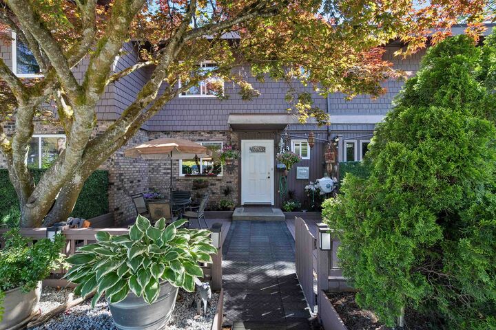 Photo de la propriété: 268A Evergreen Drive BC V3H 1S2